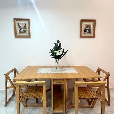 Estudio A 1 Minuto De La Playa Apartment Торевиеха Екстериор снимка