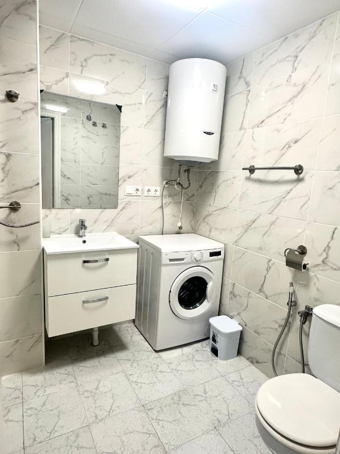 Estudio A 1 Minuto De La Playa Apartment Торевиеха Екстериор снимка